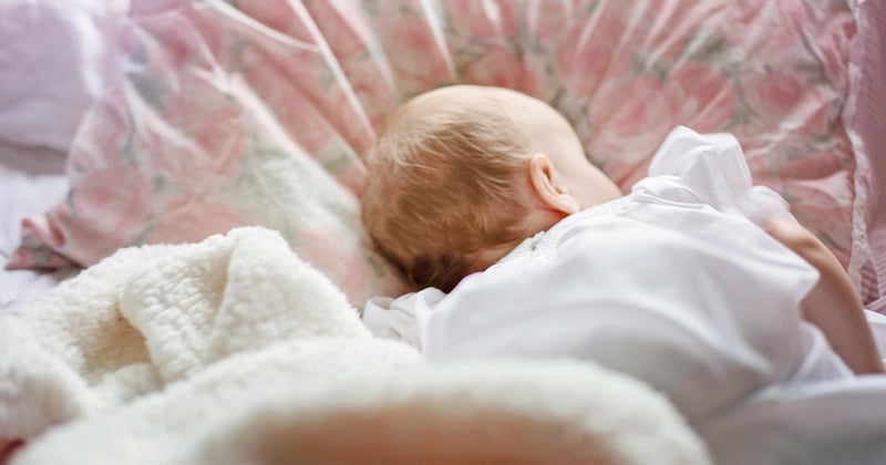 Les signes de fatigue chez bébé à ne pas ignorer absolument